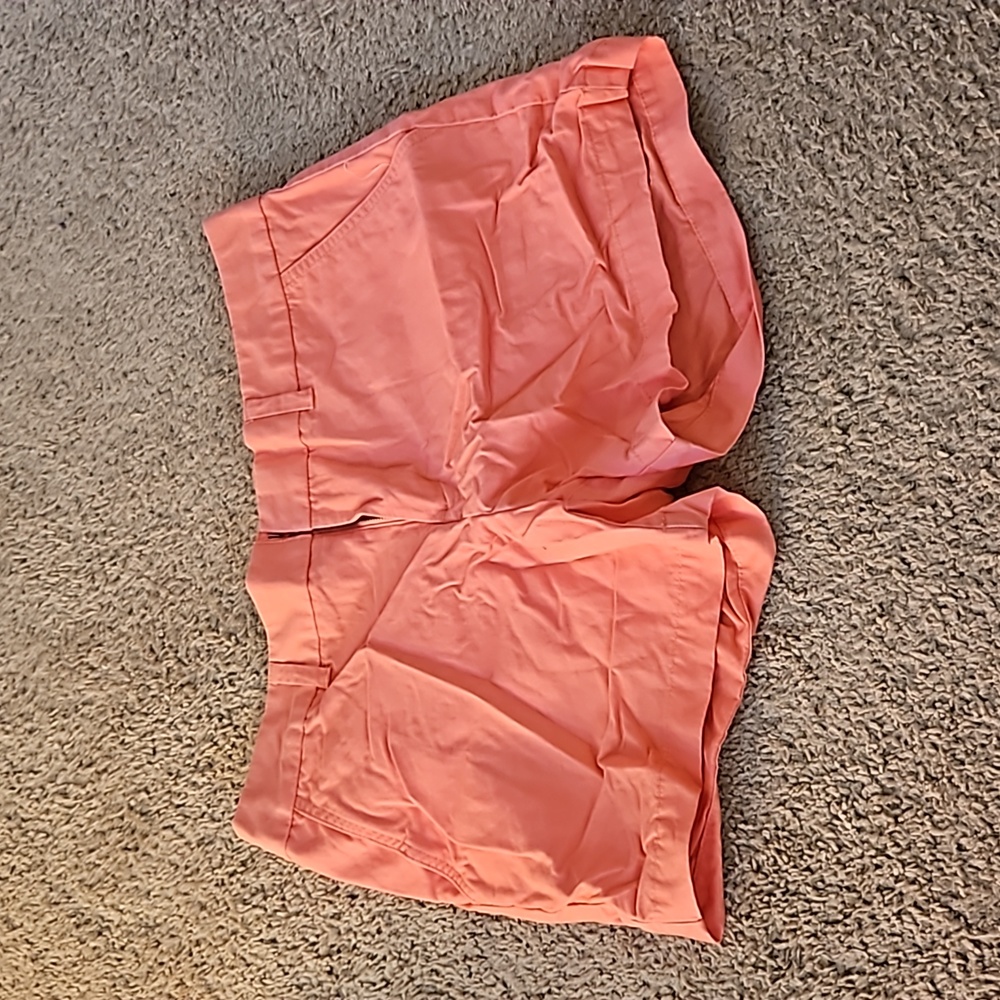Size 10 Coral Tommy Hilfiger shorts